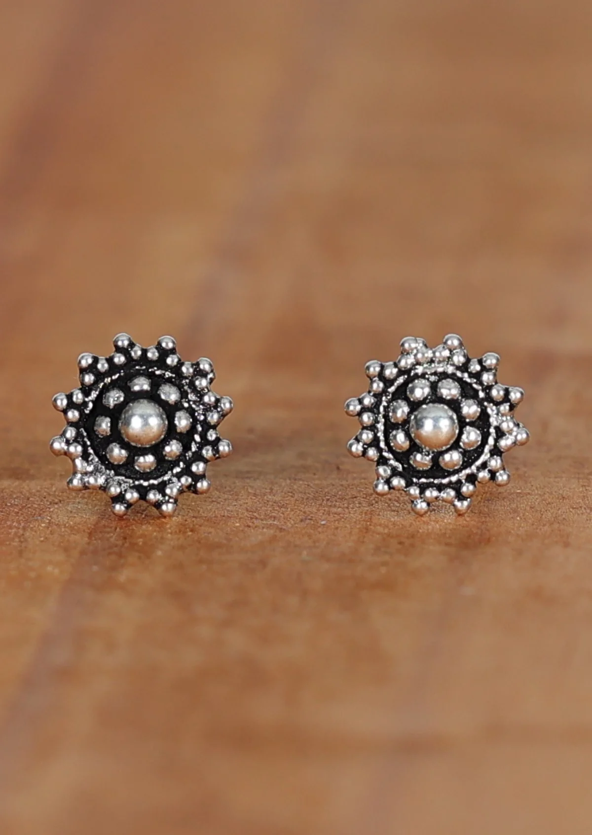 Silver Ornate Studs - Ysert