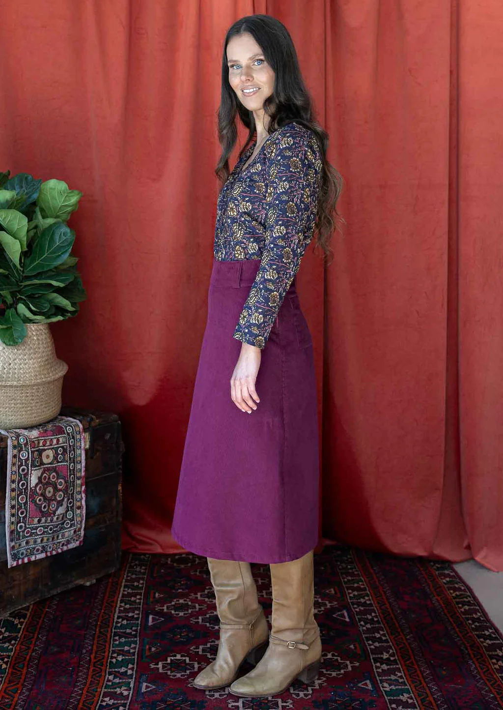 Belt Loop Corduroy Skirt Plum Caspia - Ysert
