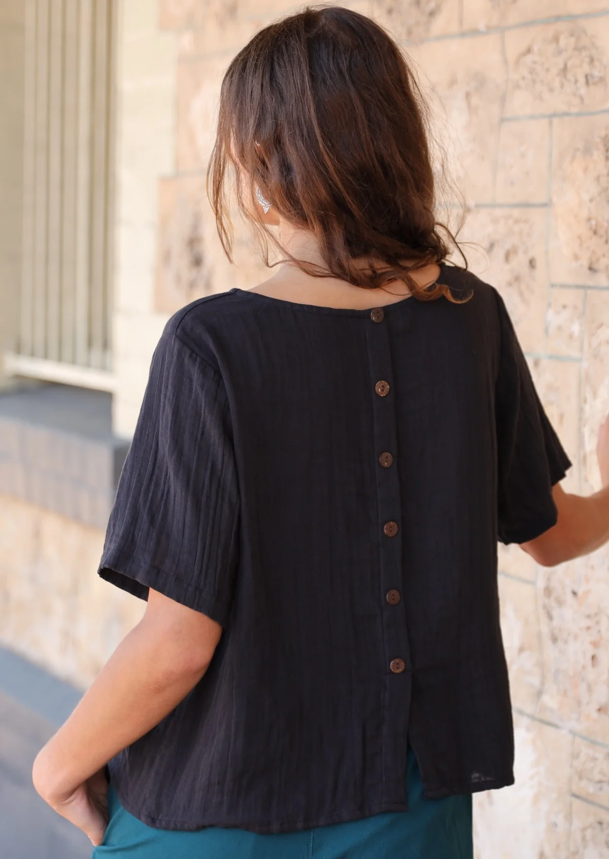 Neesha Top Black - Ysert