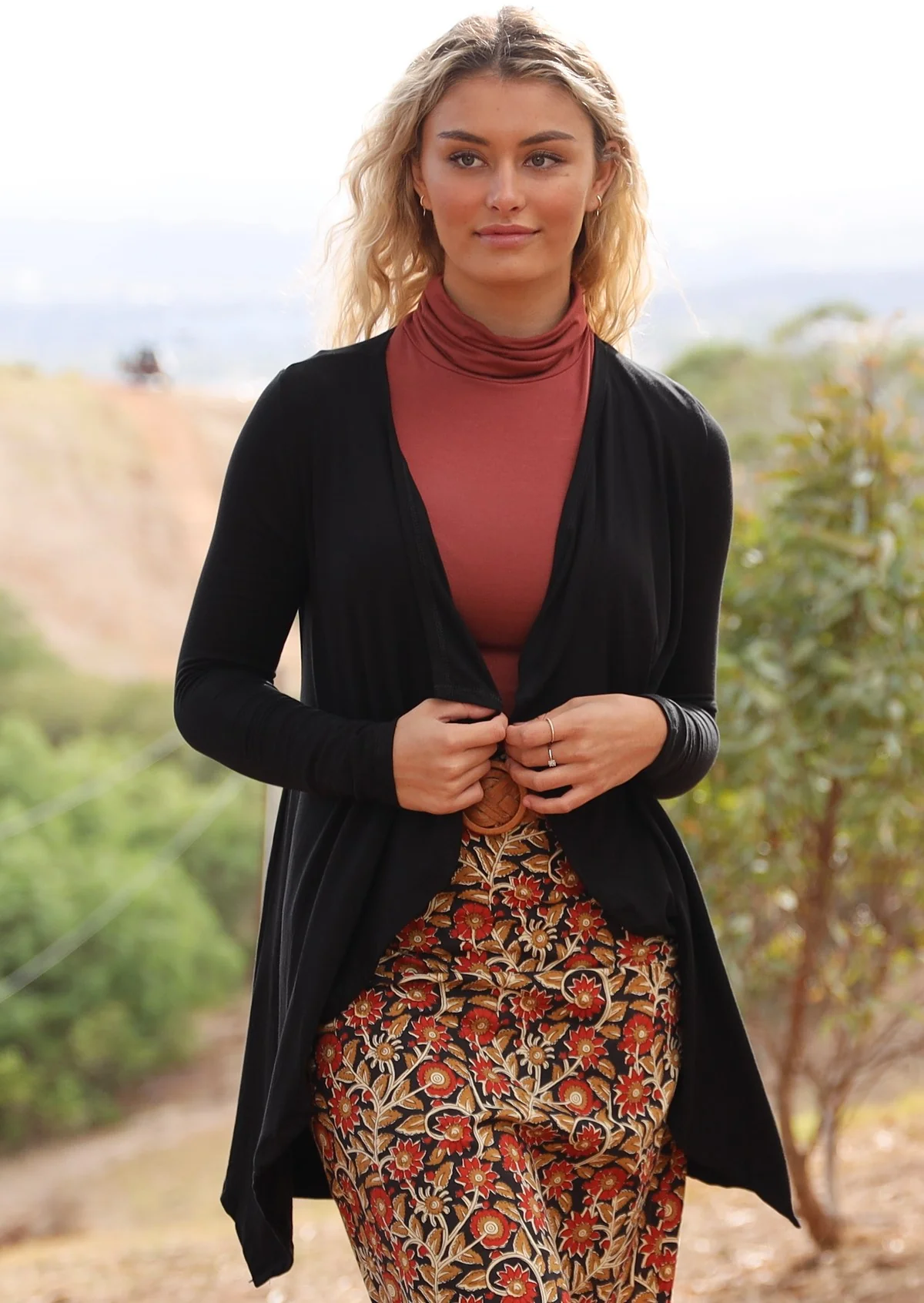 Waterfall Cardi Black - Ysert