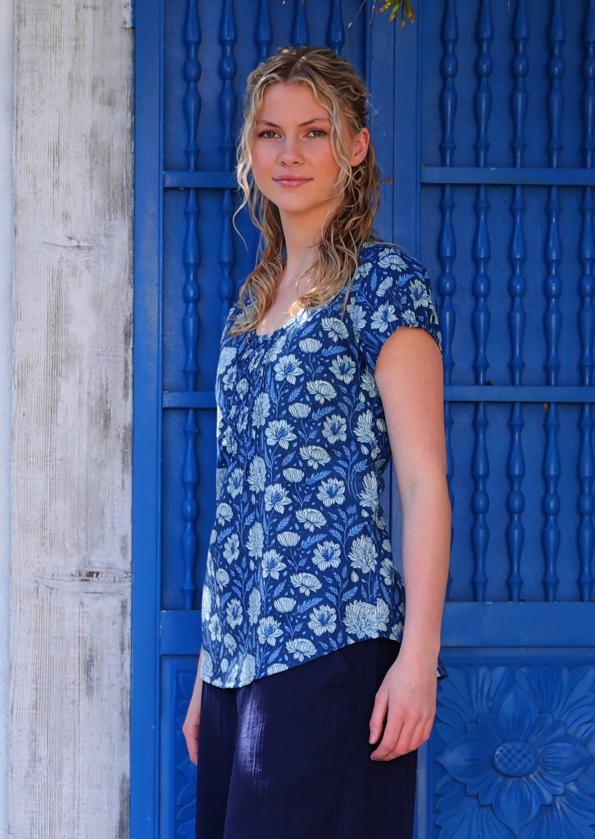 Tulsi Top Blue Meadow - Ysert