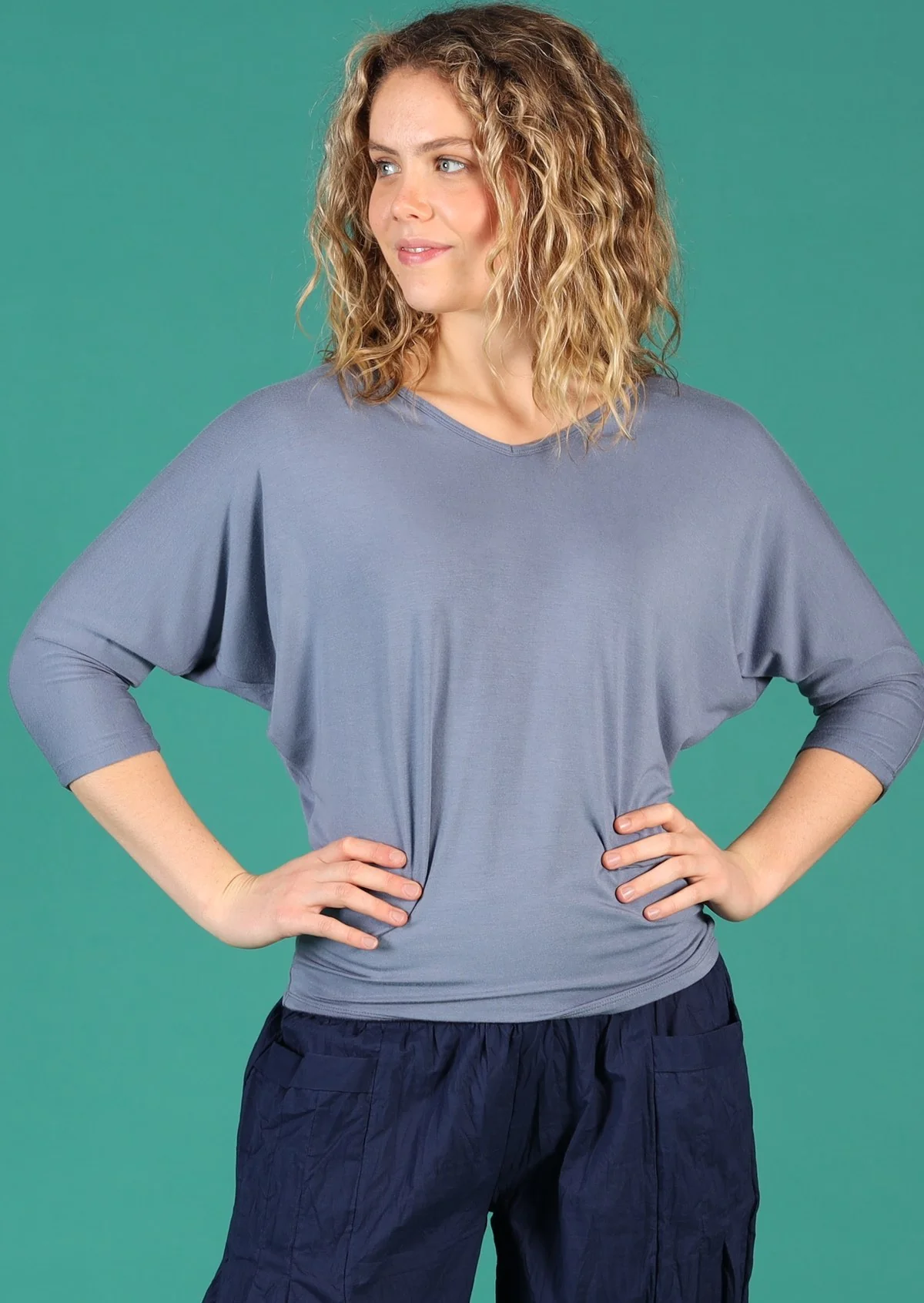 3/4 Sleeve V-neck Batwing Top Sky Grey - Ysert