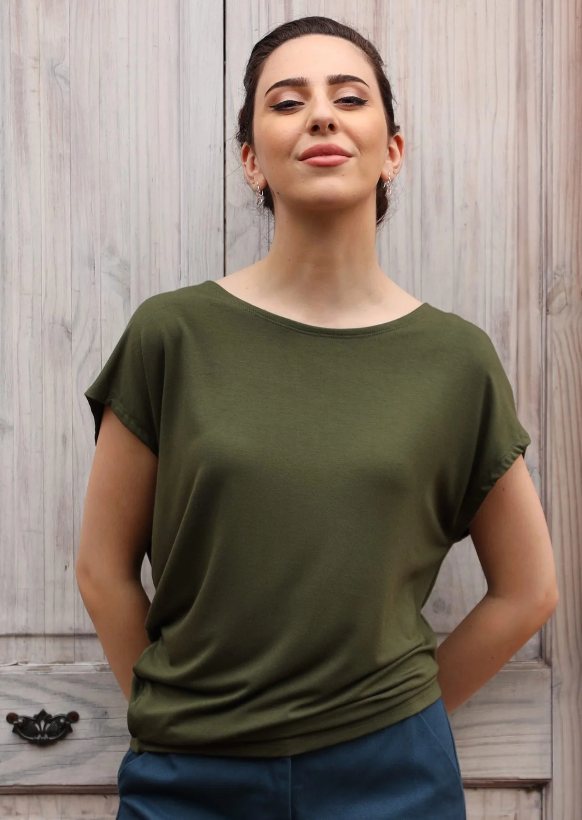 Asymmetrical Rayon Top Olive - Ysert