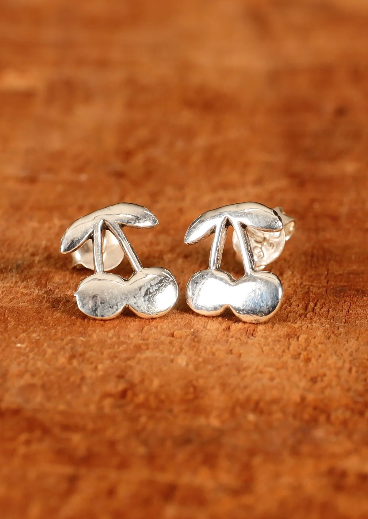 Sweet Cherry Silver Studs - Ysert