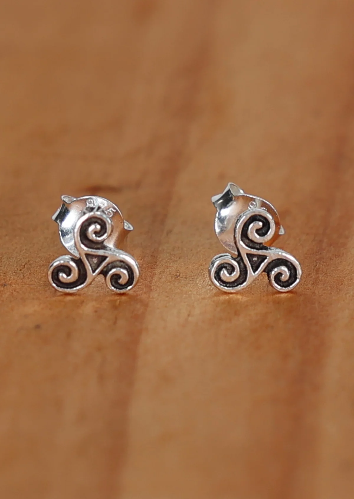 Mini Triskele Silver Studs - Ysert