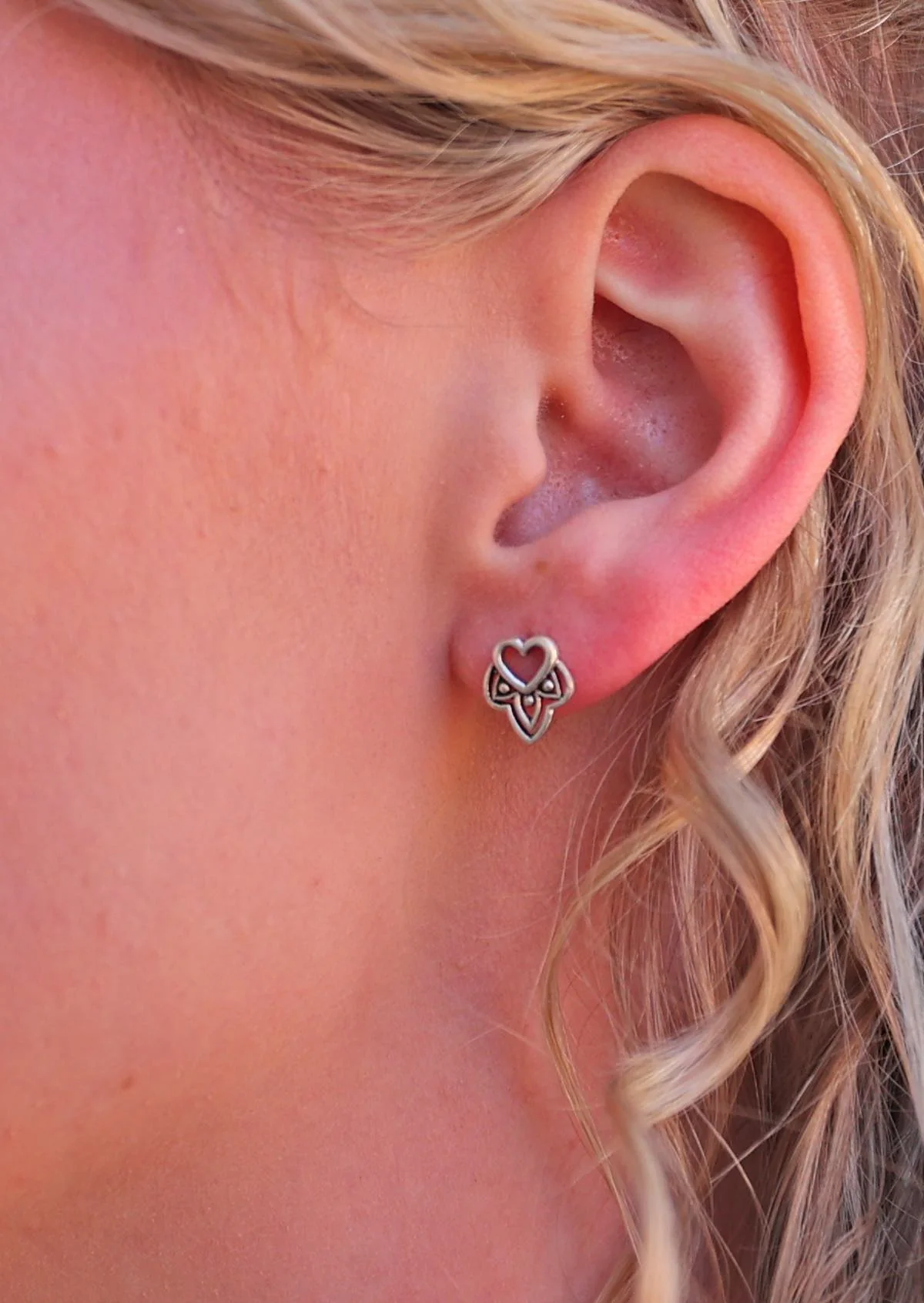 Boho Silver Heart Studs - Ysert