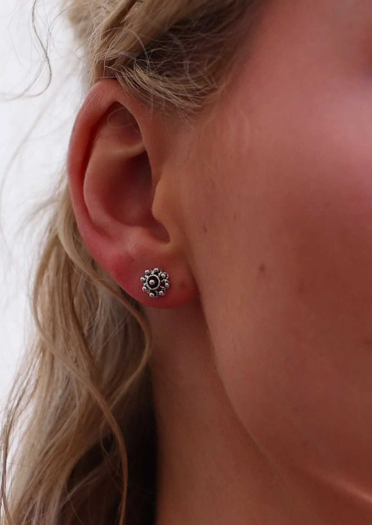 Indian Silver Studs - Ysert
