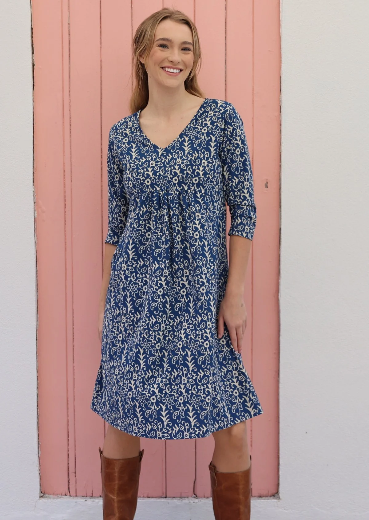April Dress Nirvana - Ysert