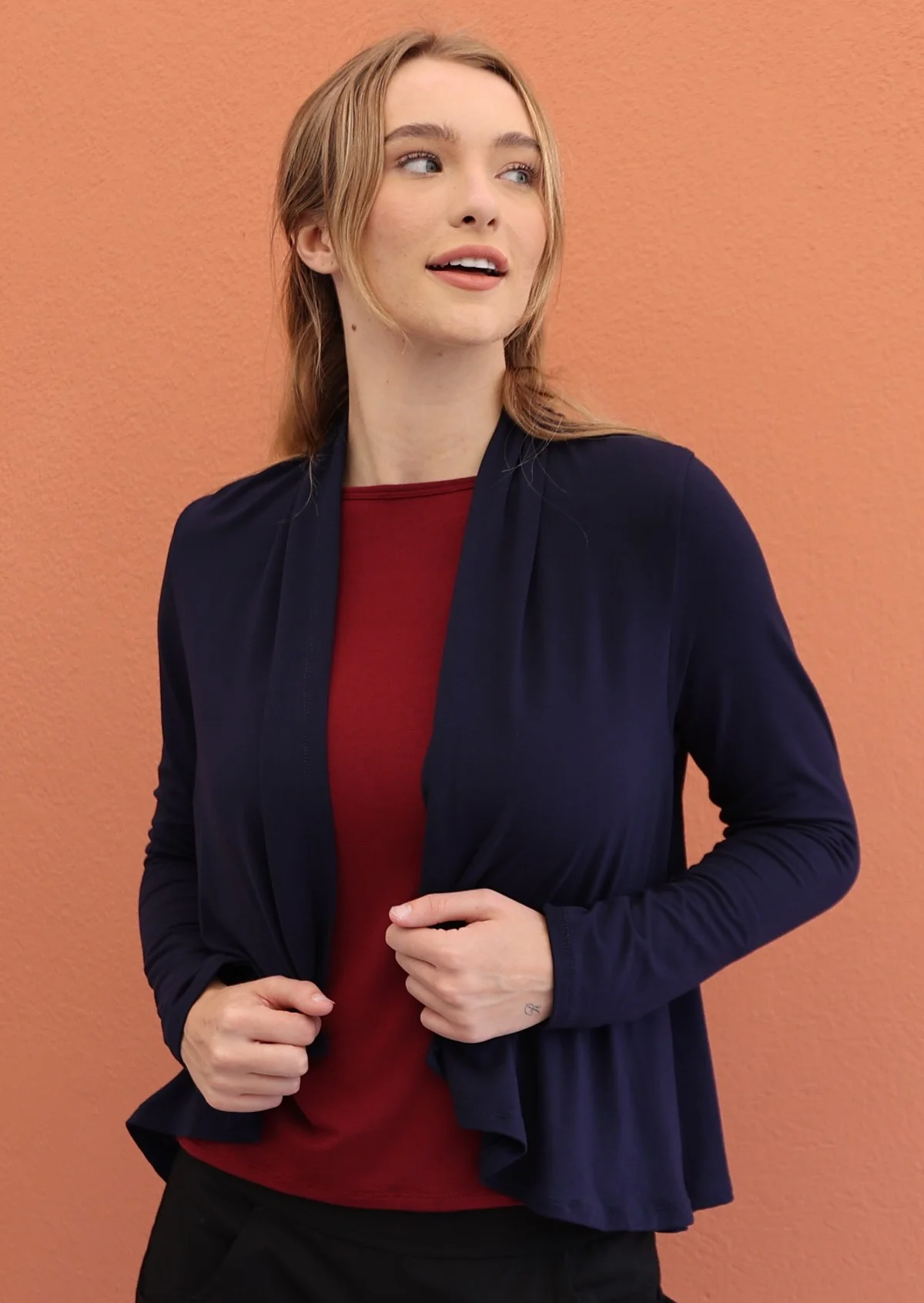 Cropped Waterfall Cardi Dark Navy Blue - Ysert