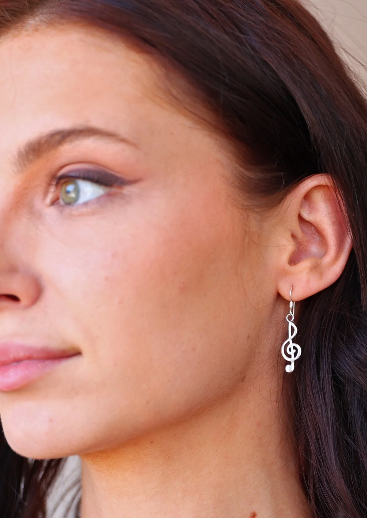 Treble Clef Silver Dangly Earrings - Ysert