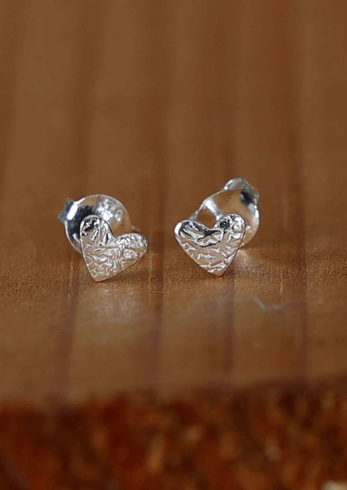 Dainty Heart Silver Studs - Ysert