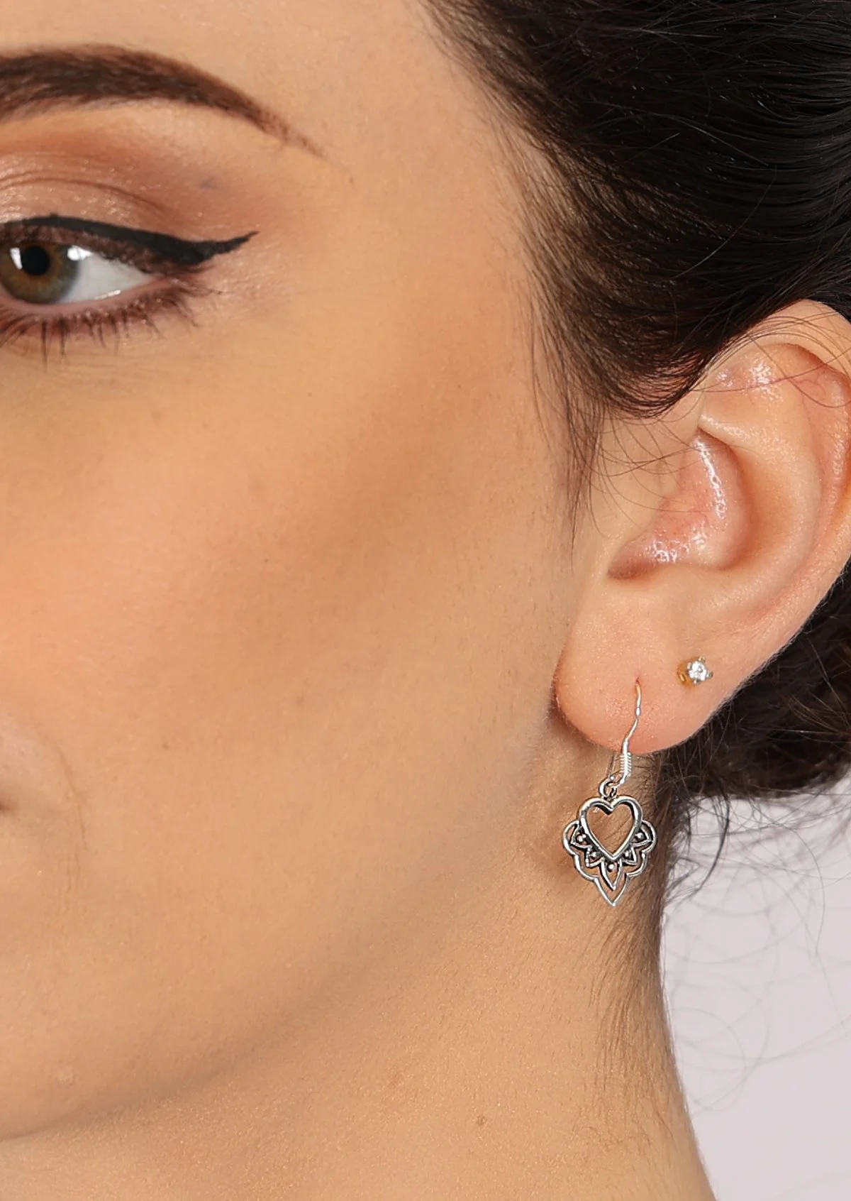 Adorned Heart Silver Dangle Earrings - Ysert