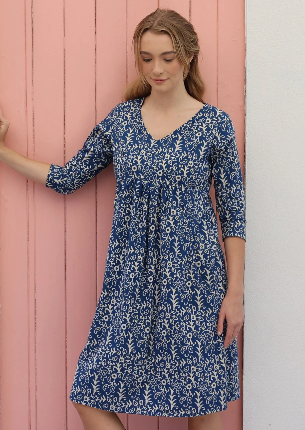 April Dress Nirvana - Ysert