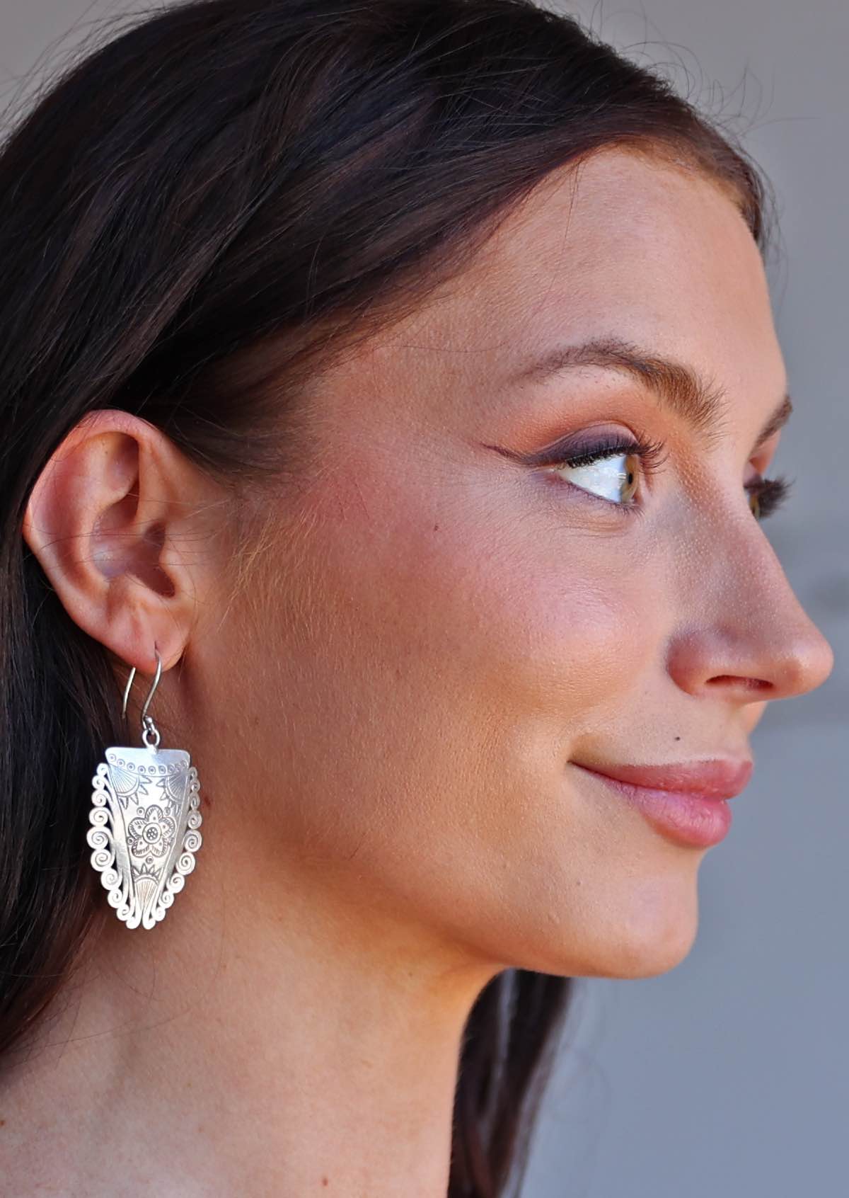 Hill Tribe Silver Shield Earrings - Ysert