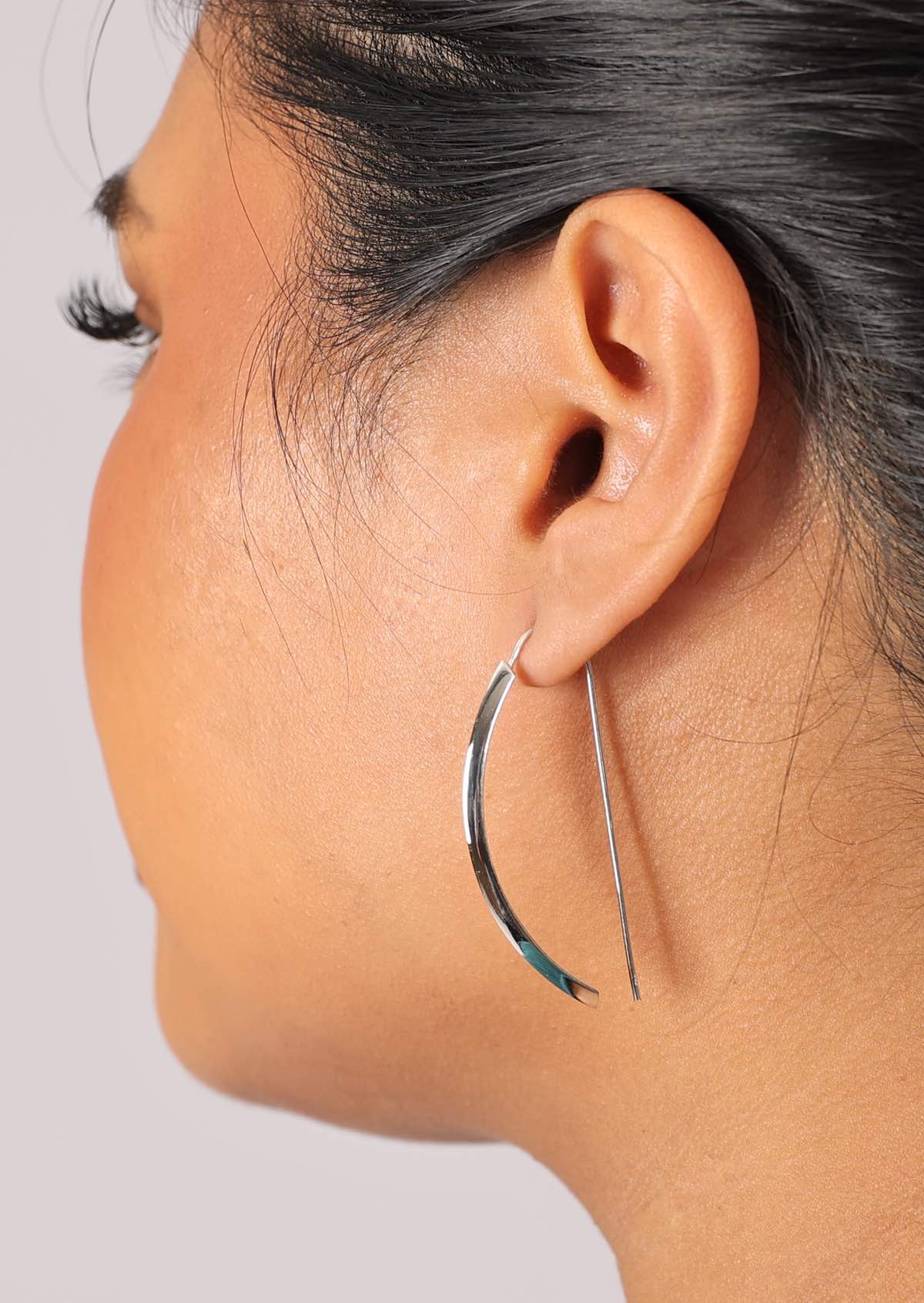 Sleek Silver Earrings - Ysert