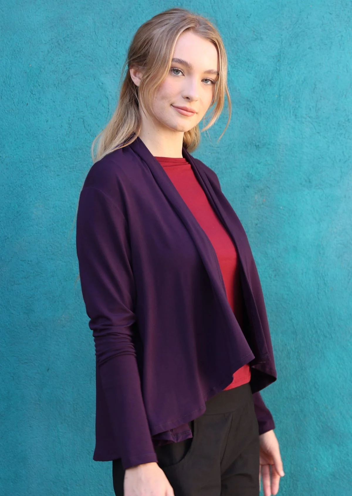 Cropped Waterfall Cardi Dark Purple - Ysert
