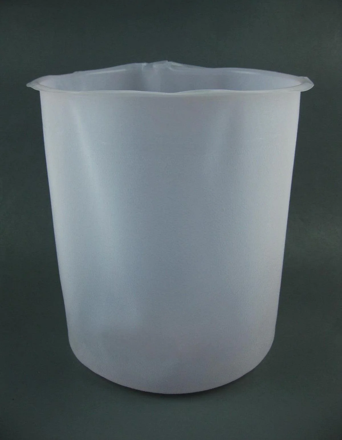 Titan HVLP Power Cart Pressure Pot Liner 2.5 Gallon 1Pc - Ysert