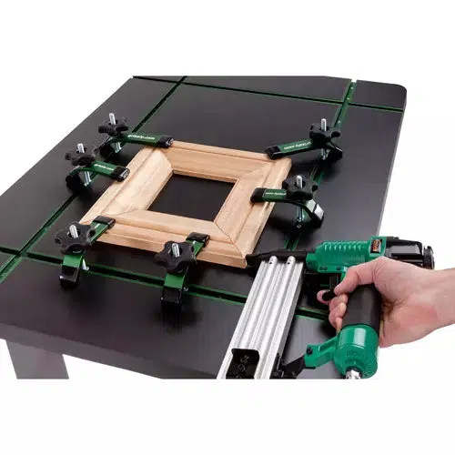 Grizzly T31825 - Deluxe T-Slot Work Table (47-1/4