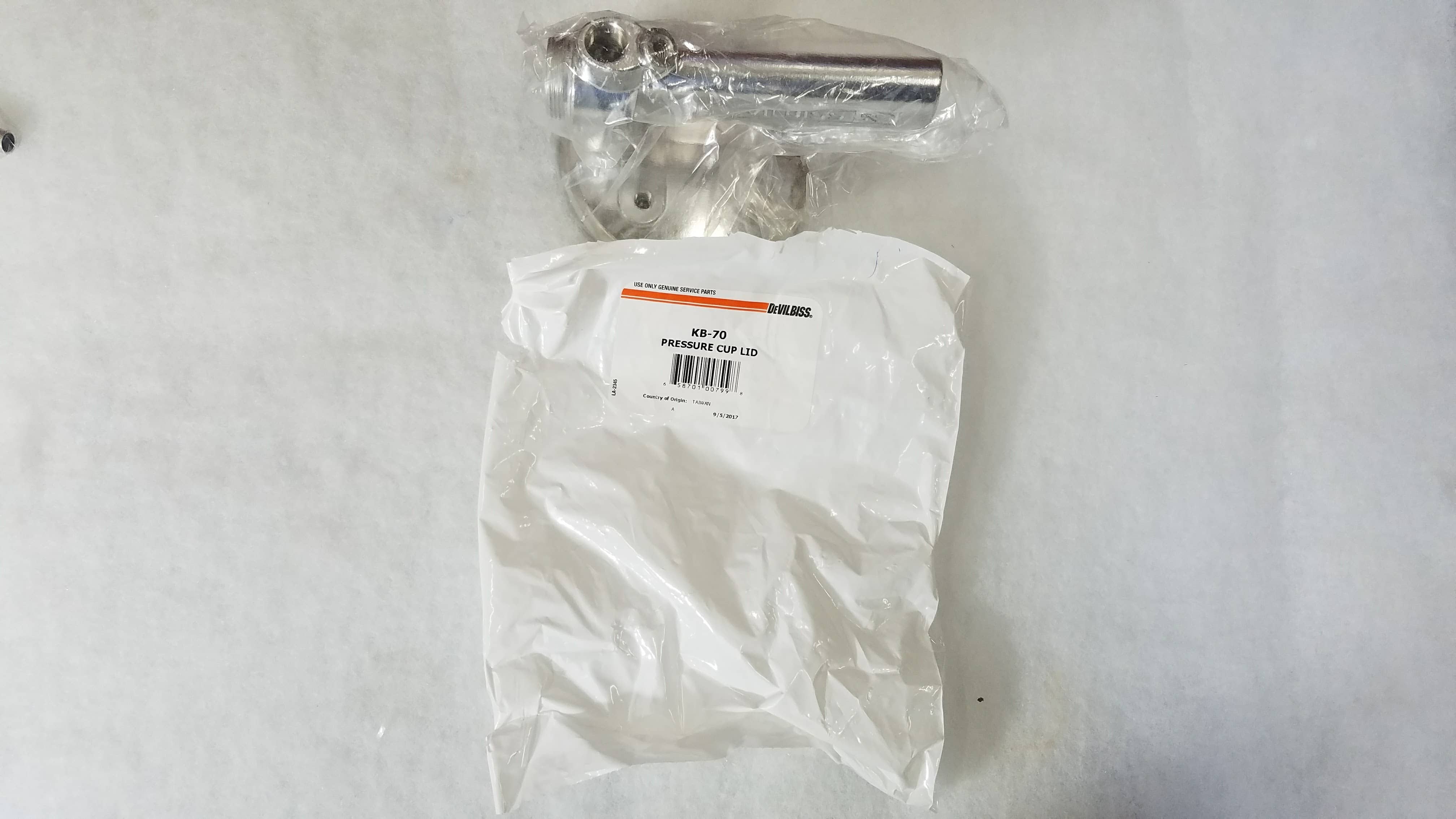 Devilbiss KB-70 Pressure Cup Lid - Ysert