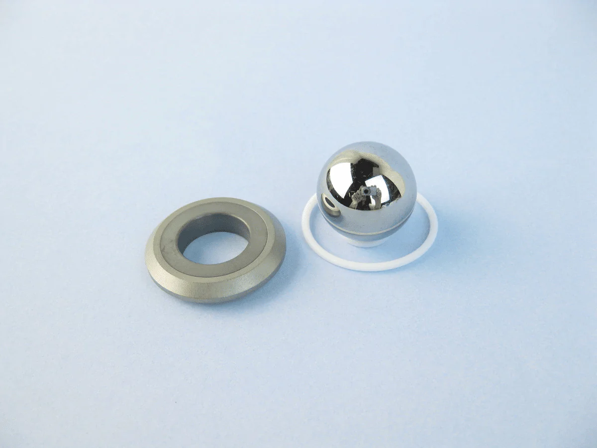 Graco 244199 Intake Seat Kit (includes seat, ball & o-ring) - Ysert