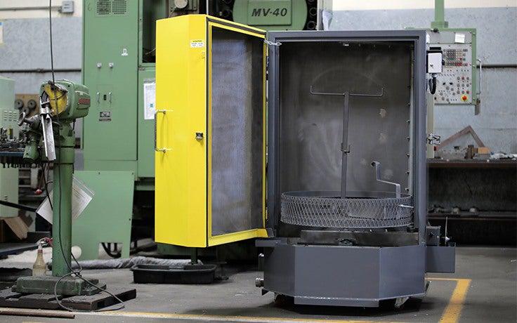 Ranger RS-500-D-601 (5155117) 1-Phase Spray-Wash Cabinet w/ 500 pound (277 kg) Load Capacity - Ysert
