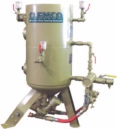 Clemco 8 cu ft Dual Chamber Classic Blast Machine Model 2463  - Portable 1-1/4 inch Piping - With Auto Quantum Valve (AQV) & Pressure-Hold Remote w/ACS (Dual Outlet) - Ysert