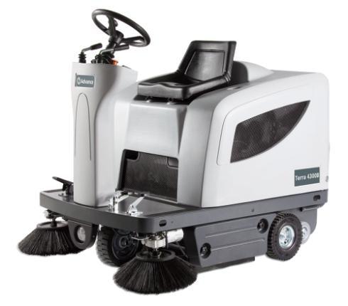 Advance 56100785 Terra® 4300B Four 310 Ah wet batteries and onboard charger, Scrubber - Ysert
