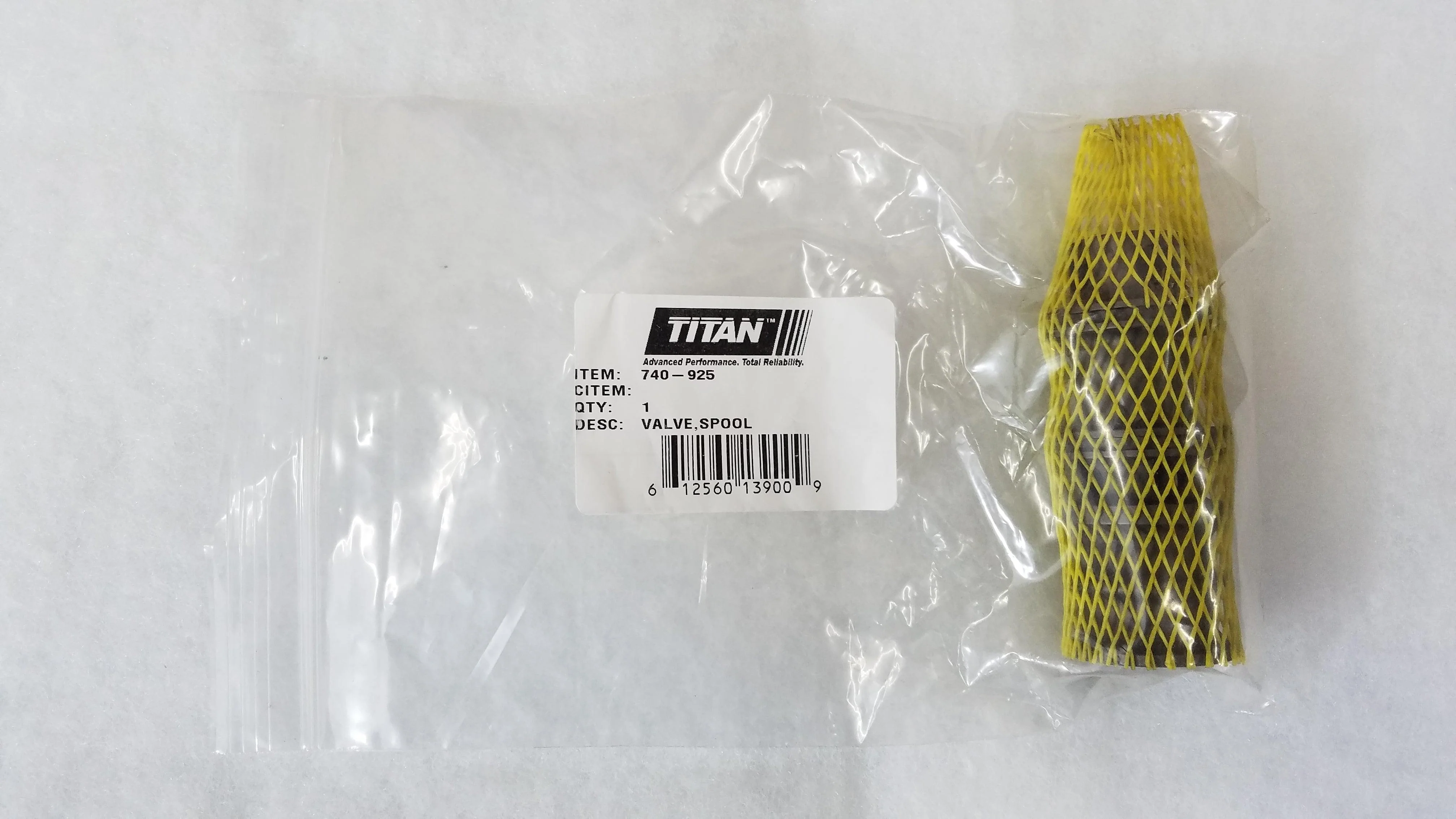 Titan 740-925 Valve, Spool - Ysert
