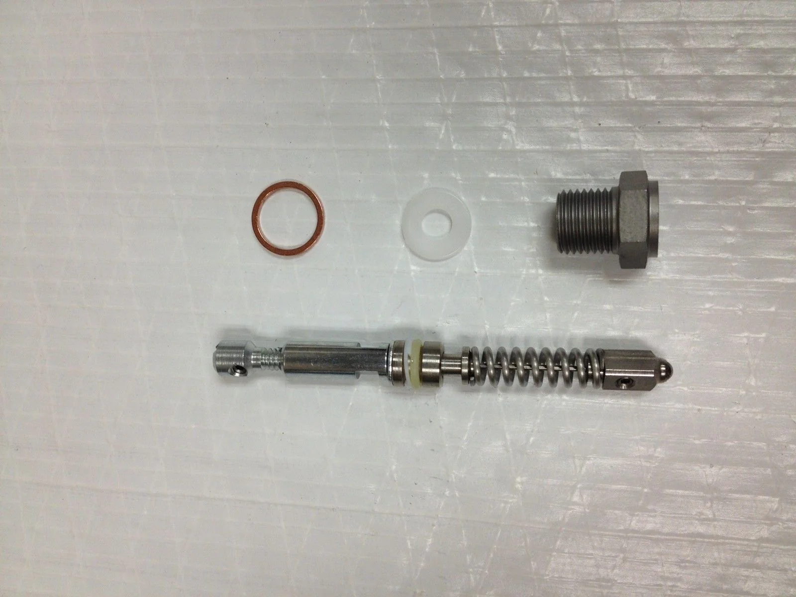 Graco 218143 Gun Repair Kit, Needle & Diffuser - Silver & Flex Guns - Ysert