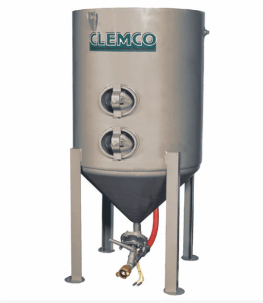 Clemco 10 cu ft Classic Blast Machine Model 3661 with Flat Sand Valve (FSV) - Stationary 1-1/4 inch Piping - With TLR-300 Remote - Ysert
