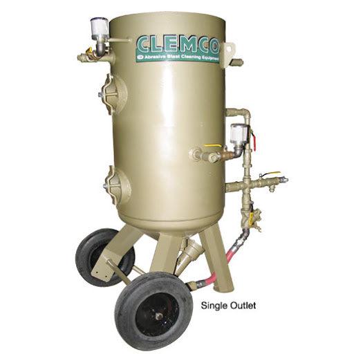 Clemco 8 cu ft Dual Chamber Classic Blast Machine Model 2463  - Portable 1-1/4 inch Piping - With Auto Quantum Valve (AQV) & Pressure-Hold Remote w/ACS (Single Outlet) - Ysert