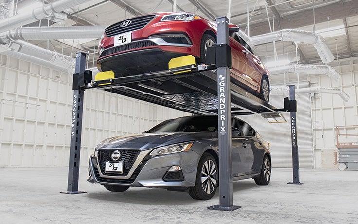 BENDPAK  GP-9XLT 9,000-lb. Capacity / High Lift / Extended Length 4-Post Vehicle Lift - Ysert